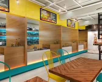 Shaurya Inn - Premier Boutique Hotel - 잠셰드푸르 - 프론트 데스크