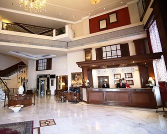 Hotel President - Jalandhar - Лоббі