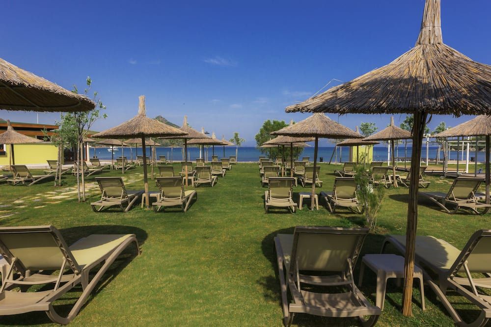Club Marma Hotel - Akyarlar - Patio