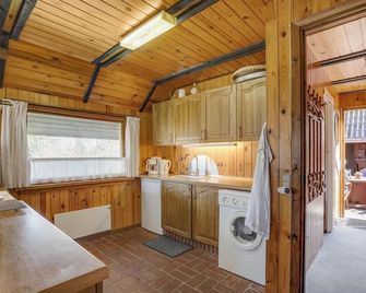 4 Bedroom Pet Friendly Home In Løgstør - Løgstør - Cocina