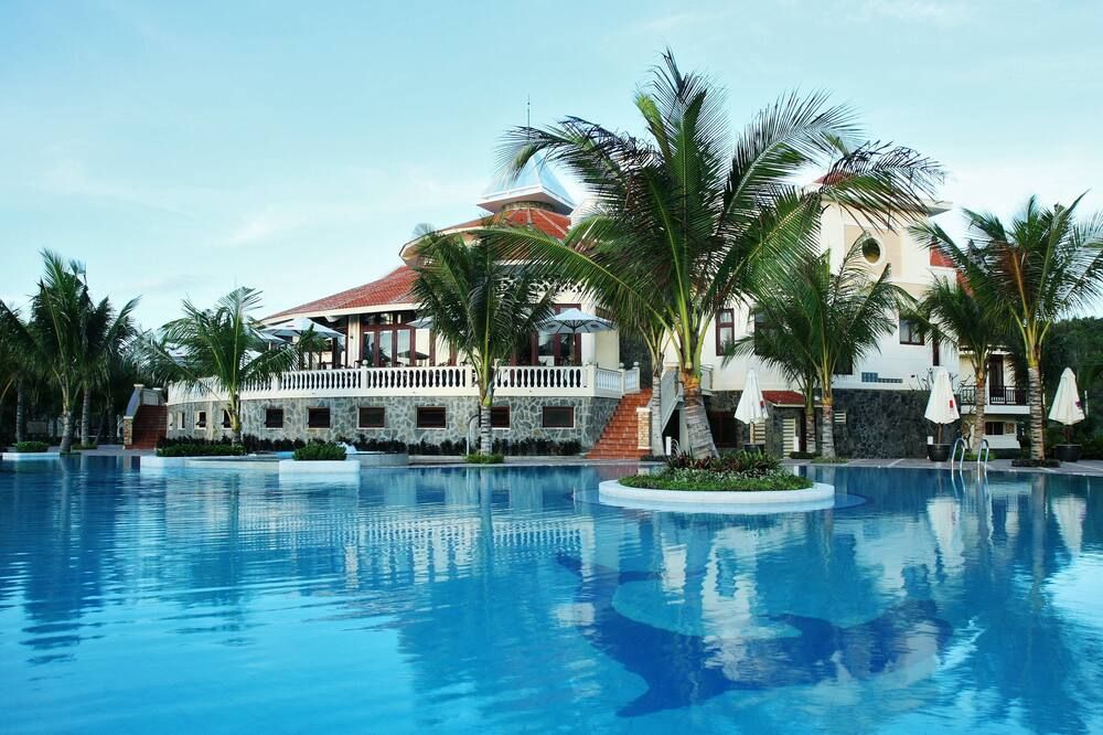 جولدن كوست ريزورت آند سبا