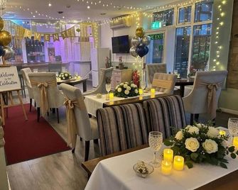 Peasehill Stmichaels - Yeadon - Restaurant