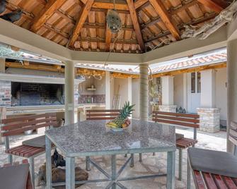 Casa Oliva Kim Marie - Happy Rentals - Медулін - Їдальня
