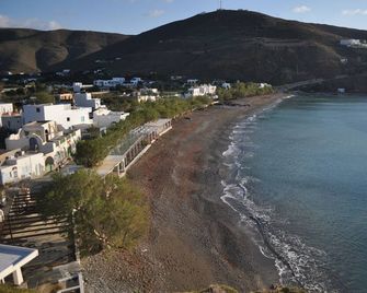 Mouras Resort - Livadia
