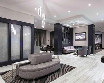Homewood Suites by Hilton Boston Logan Airport Chelsea - Chelsea - Salónek