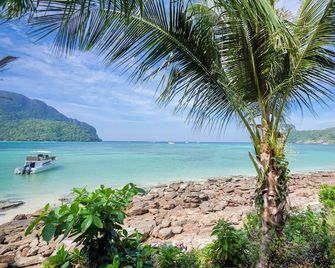 Phi Phi Cozy Seafront Resort - Ko Phi Phi - Playa