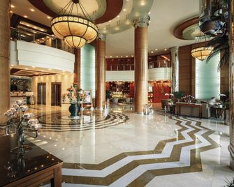 Swissôtel Al Murooj Dubai - Dubái - Lobby