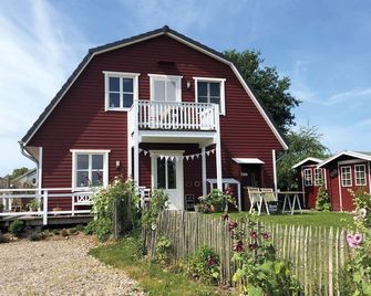 Ferienwohnung Traumblick - 보데슈홀름 - 건물