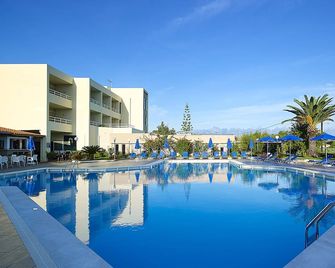 Eleftheria Hotel - Khania (Kreta) - Svømmebasseng