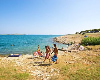 Arena Stupice Camping Homes - Medulin