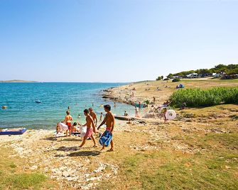 Arena Stupice Camping Homes - Medulin