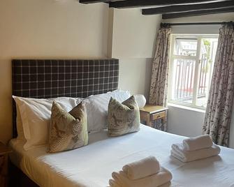 The Cherry Tree - Abingdon - Bedroom
