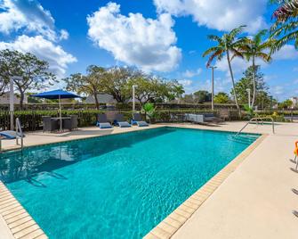 Hampton Inn Commercial Boulevard-Fort Lauderdale - Tamarac - Pool