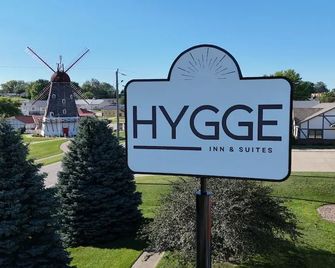 Tivoli Inn & Suites - Elk Horn