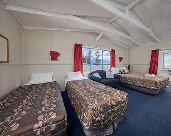 Sea View Motel - Unit 1 - Kaikoura - Bedroom