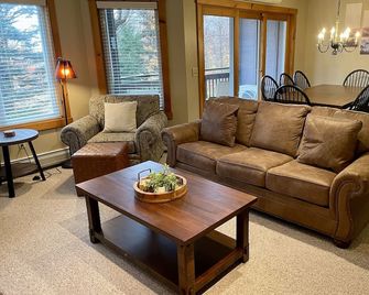 Ski-in, ski-out Village Condo at Jay Peak Resort - Westfield - Living room