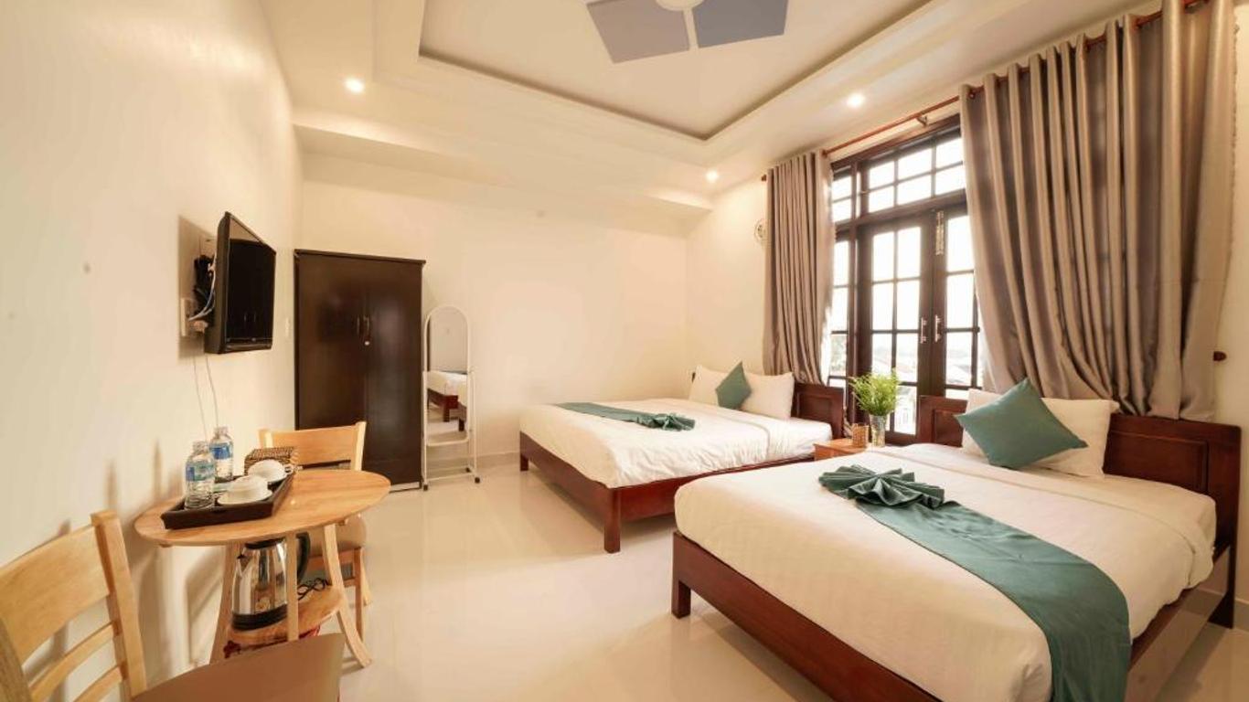 Rockmouse Centre River Villa Hoi An