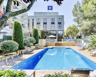 Hotel Desitges - Sitges - Pool