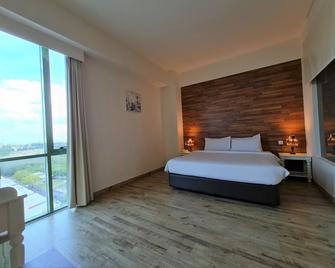 Swan Garden Hotel - Malacca - Bedroom