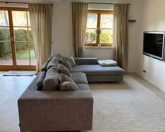 Haus Weissach - Ferienhaus Weissach - Rottach Egern - Living room