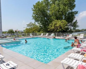 Hotel Alla Rotonda - Jesolo - Pool