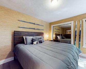 Downhill Delight - Lake Harmony - Bedroom