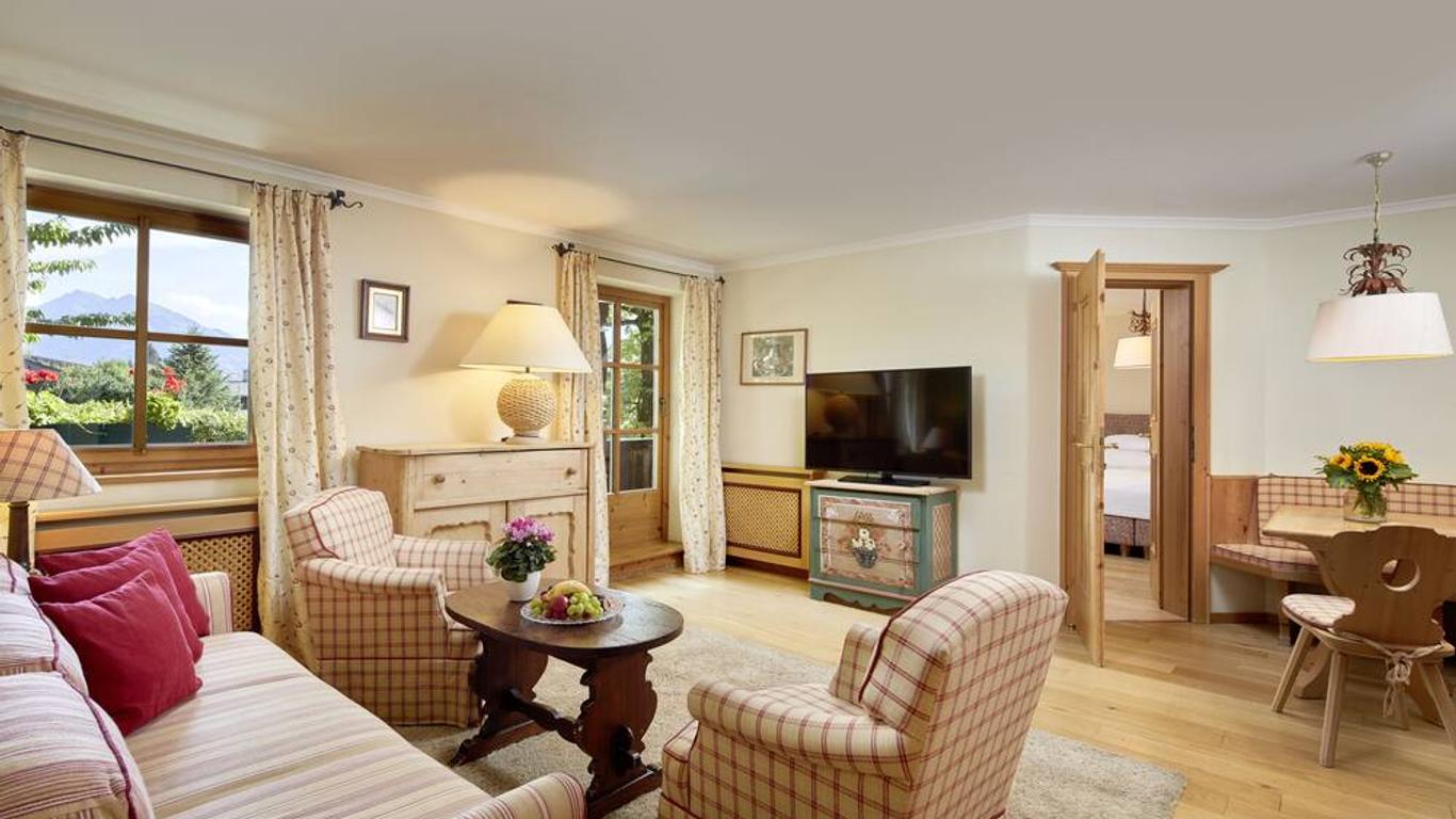 Landsitz Römerhof - Hotel Apartments