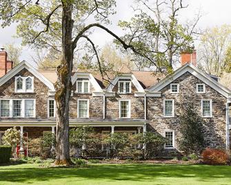 Hasbrouck House - Stone Ridge - Building