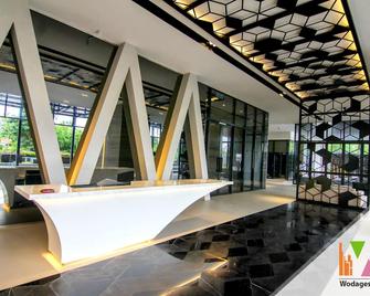 Expressionz Klcc By Wodages - Kuala Lumpur - Lobby