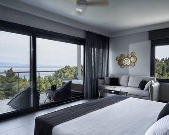 Mirabilia Boutique Hotel - Kriopigi - Bedroom