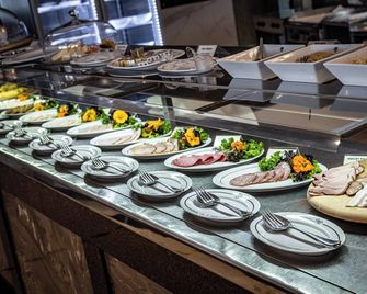 Hotel Golebiewski W Bialymstoku - Białystok - Buffet