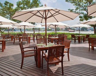 Ibis Bangkok Riverside - בנגקוק - מסעדה