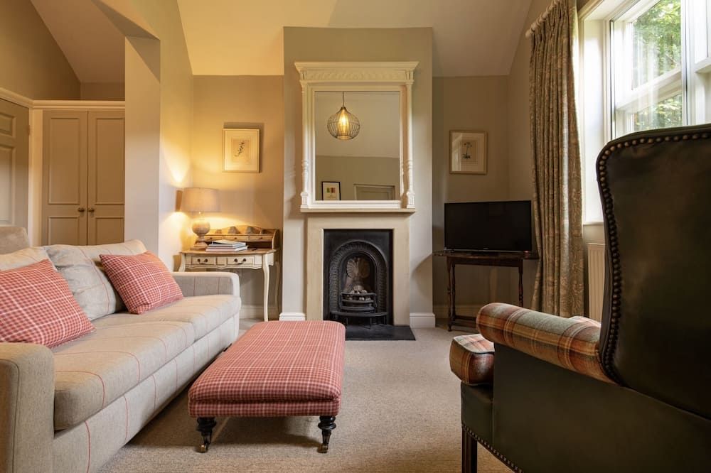 The Five Arrows Hotel - Aylesbury - Wohnzimmer