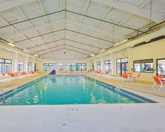 Hotel Gurnee - Gurnee - Piscina