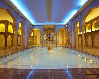 Spa World Hotel&resort - Osaka - Pool