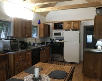 Big Squam Lake 2 Br Friday - Friday Weekly Rental - Holderness - Kuchnia