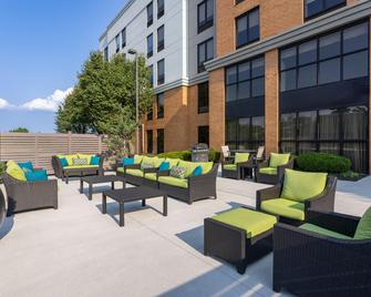 Hampton Inn & Suites Valley Forge/Oaks - Phoenixville - Patio