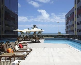 Hy Beach Flats - International - Recife - Pool