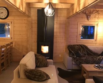 Chalet 110m2 At The Foot Of The Slopes, Outdoor Jacuzzi, Garage, 12-14 Pers Wifi Games - Le Dévoluy - Salon
