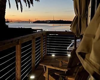 Cottage Downtown Benicia - Benicia - Balcon