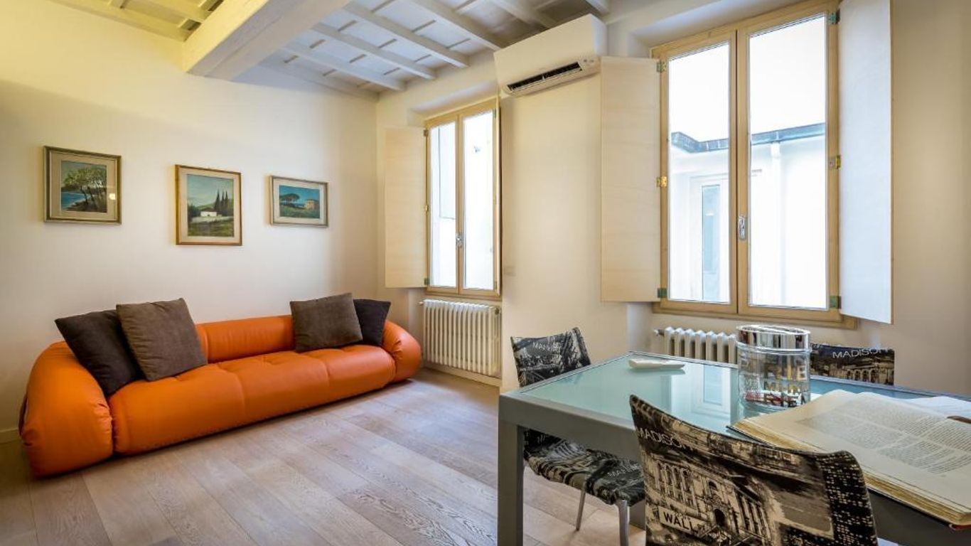 Relais Martinez Florence