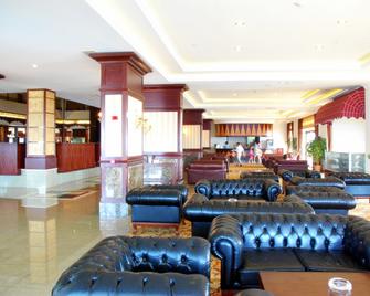 Utopia World Hotel - Alanya - Lobby