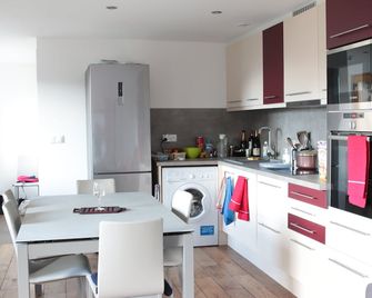 Le Chalet de Simon - Great for families, group of friends or senior persons - Bourg-Saint-Maurice - Cuisine