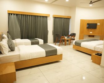 Hotel Amrut Inn - Somnāth - Living room