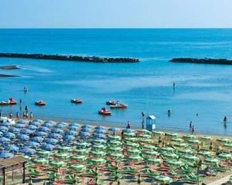 Hotel Rosy - Bellaria-Igea Marina - Spiaggia