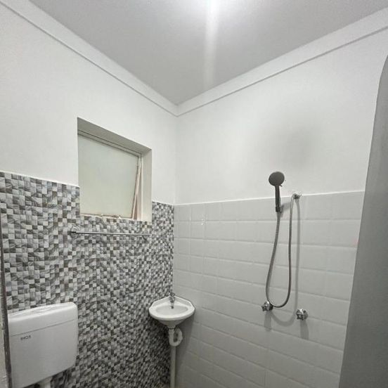 Yatu Lau Transit Hotel image 1