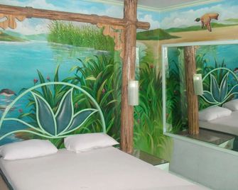 Halina Drive Inn Hotels - Sta Mesa - Manila - SPA