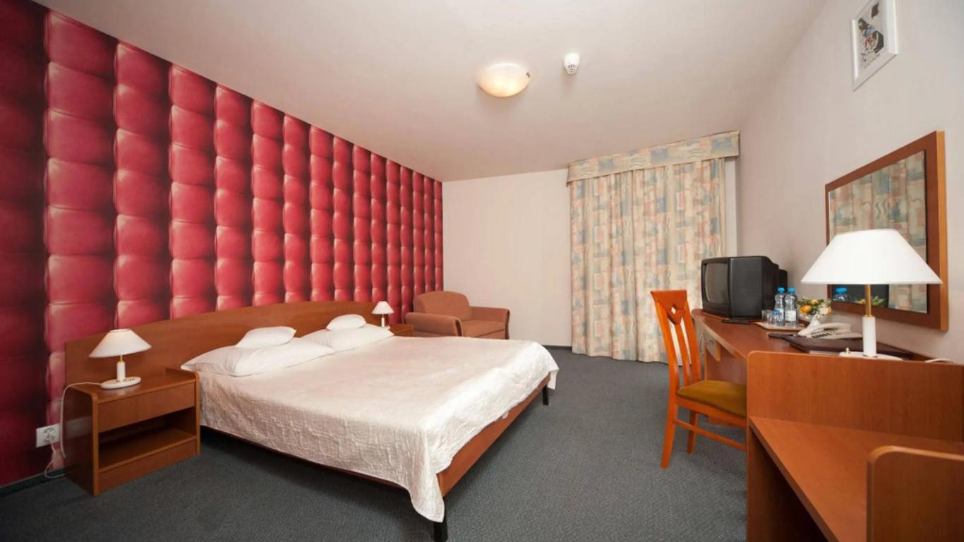 هوتل جرومادا رادوم سنتروم