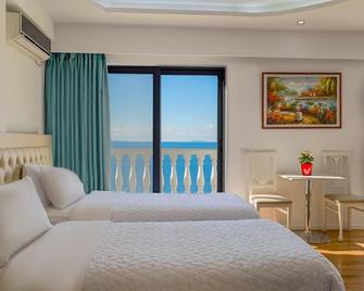 Hotel Iliria - Sarandë - Bedroom