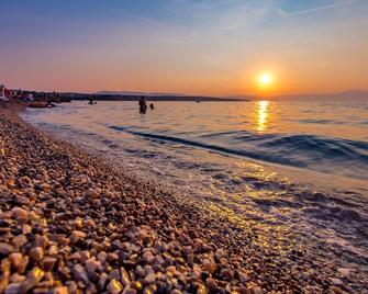 Hotel Malin - Malinska - Strand